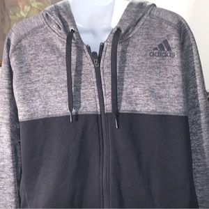 Adidas pull over hoodie. Mens